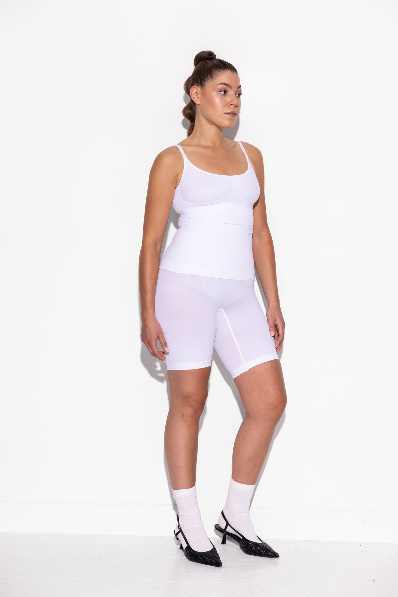 Alturra Highwaist Shaping shorts - White